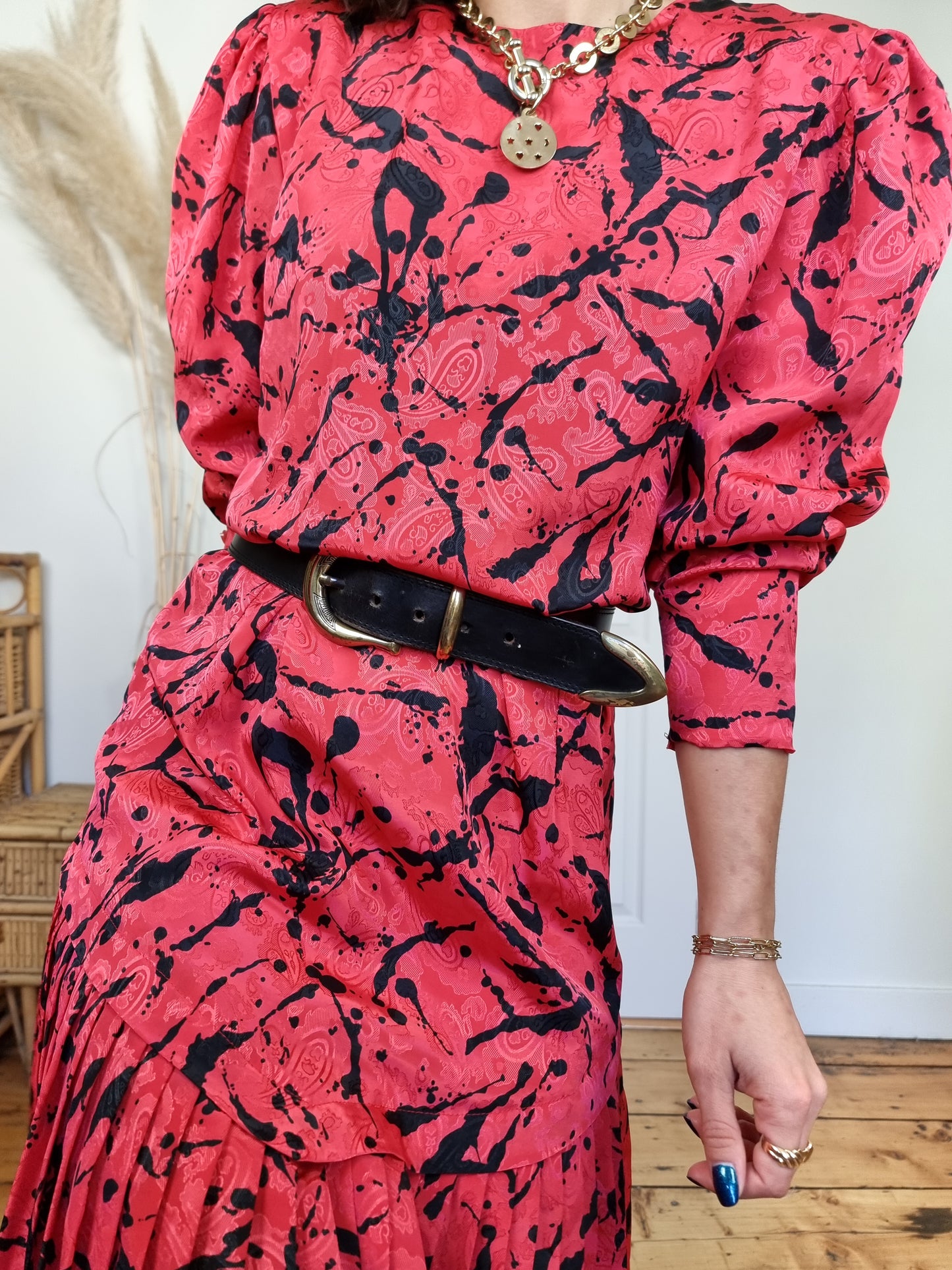 Robe rouge plissée 80’s